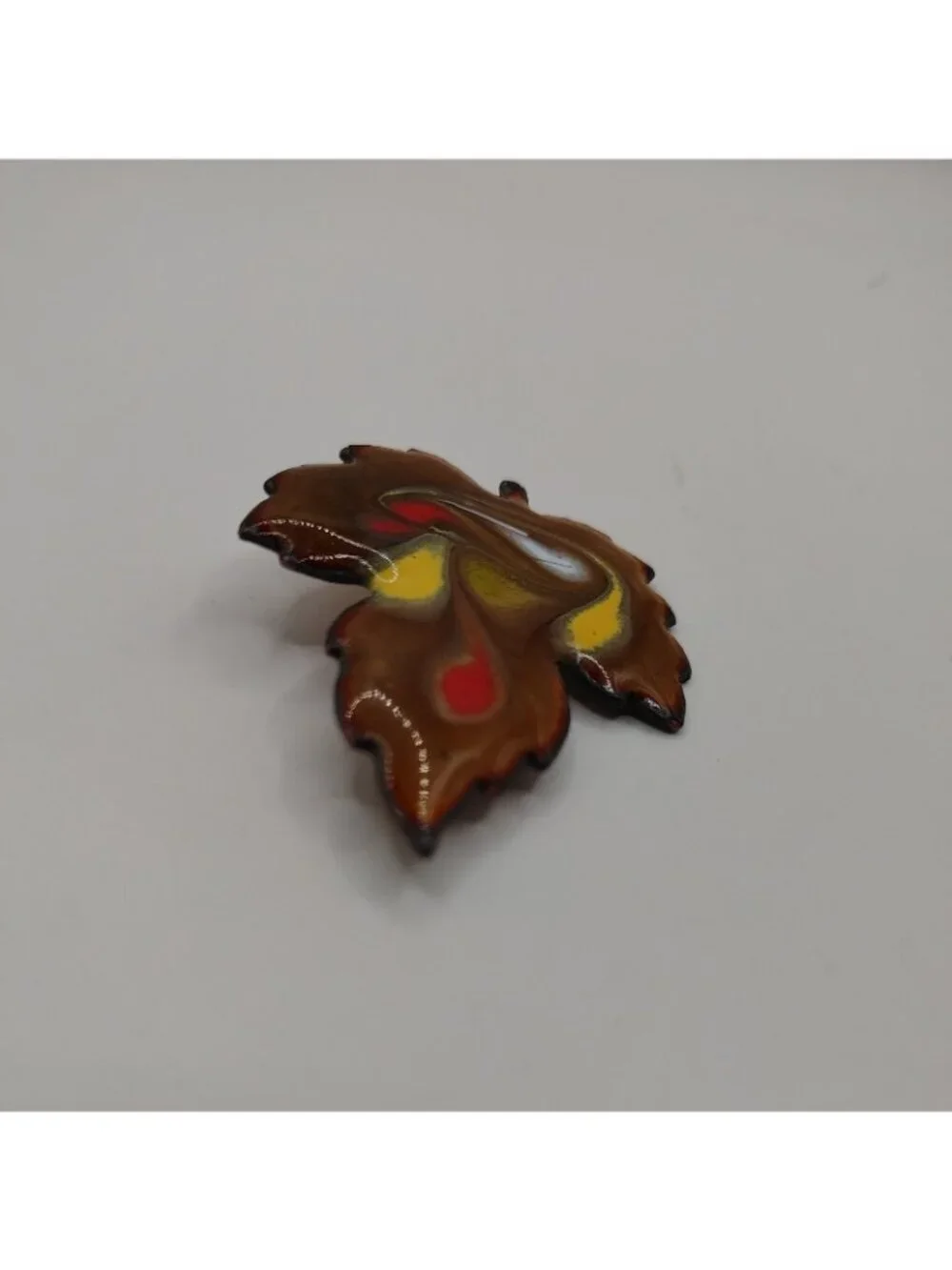 Unbranded brooch autumn